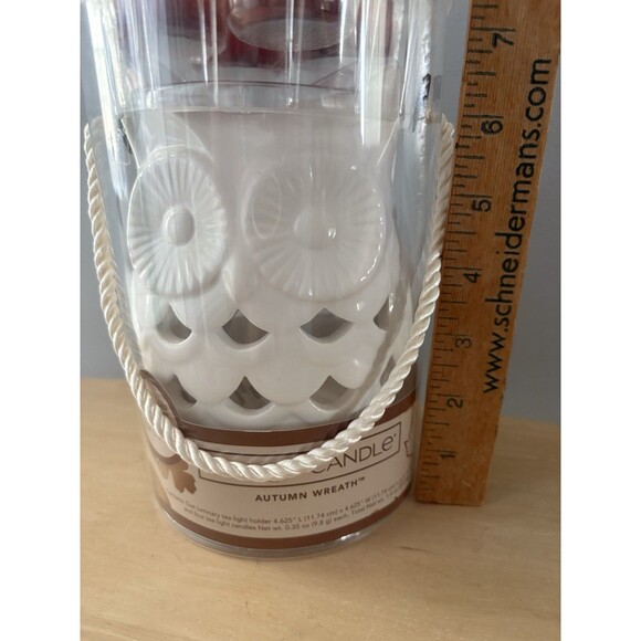 Yankee Candle White Porcelain Owl Tea Light Candle Holder Autumn Wreath NEW - Picture 6 of 10